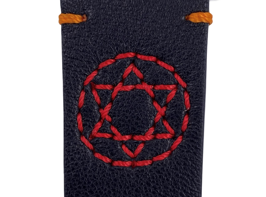 Hallow SKULL x STAR OF DAVID face watch - Black / Red